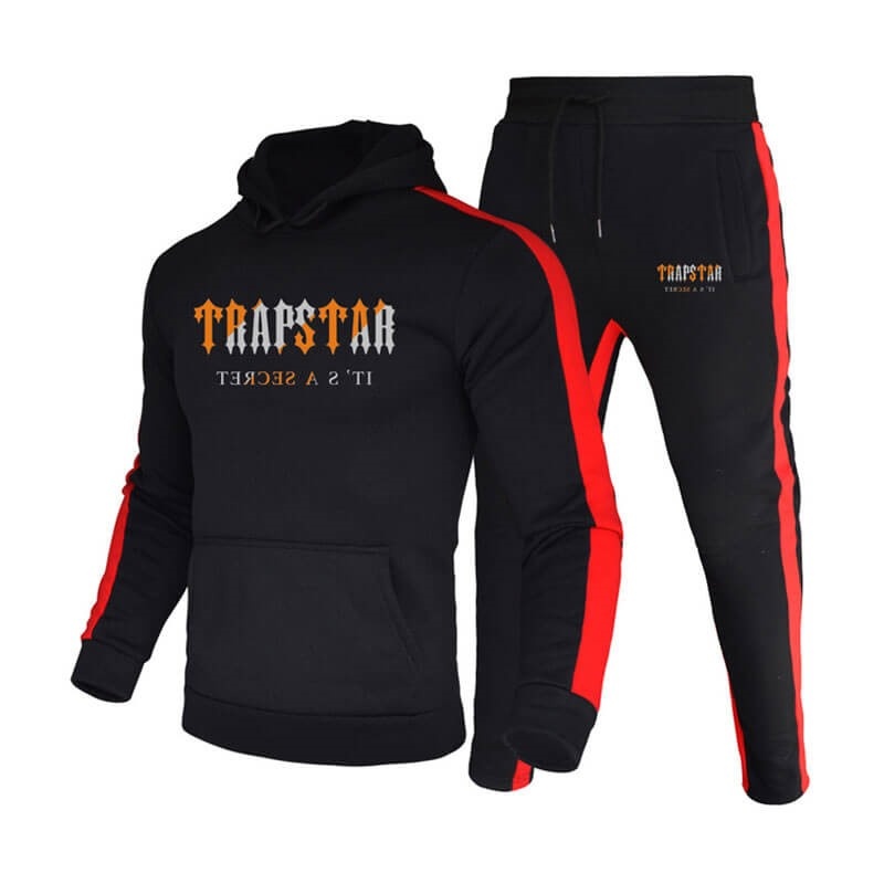 Black Men\'s Trapstar Winter Logo Hooded Tracksuit Australia | OB90-821